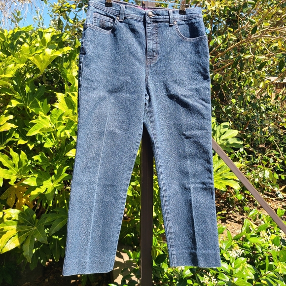 Gloria Vanderbilt Amanda jeans with rhinestones Size 12 - Picture 1 of 11